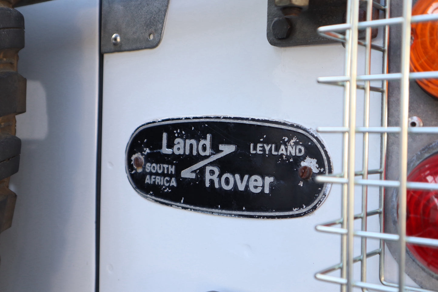 1976 Land Rover Series 3 - 3.0 V6 Ford Cortina