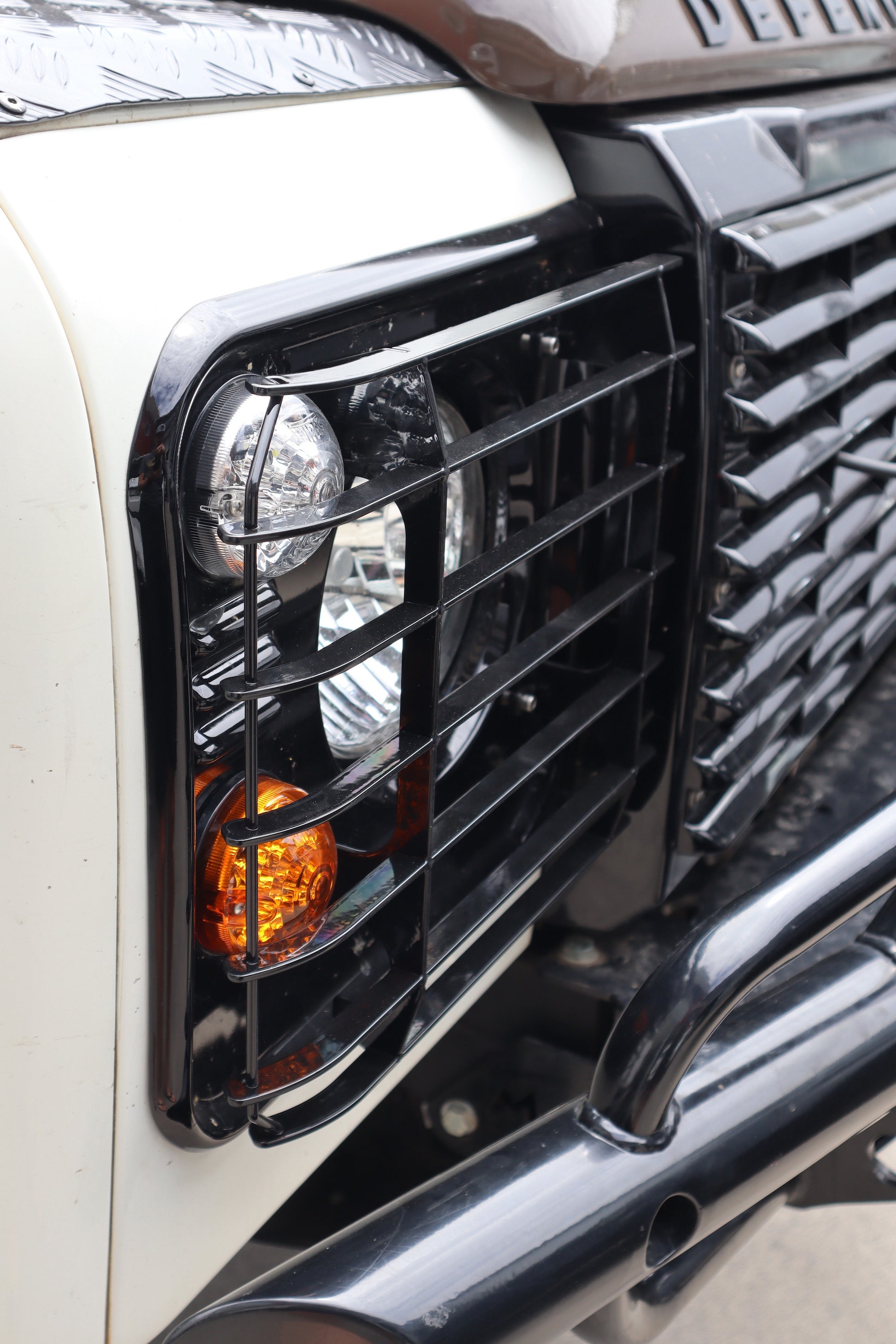 Scheinwerfergitter - Headlamp Protection Grills - Land Rover